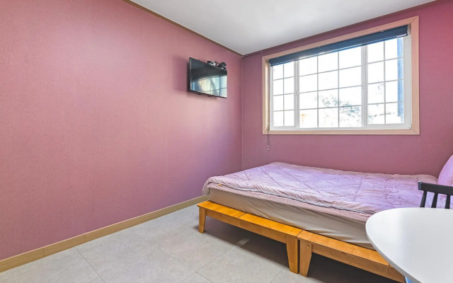 Gangneung blueandpet Pension
