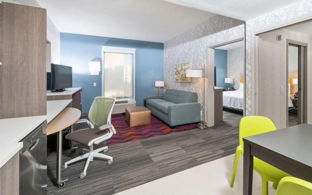 Home2 Suites by Hilton Newark Airport
