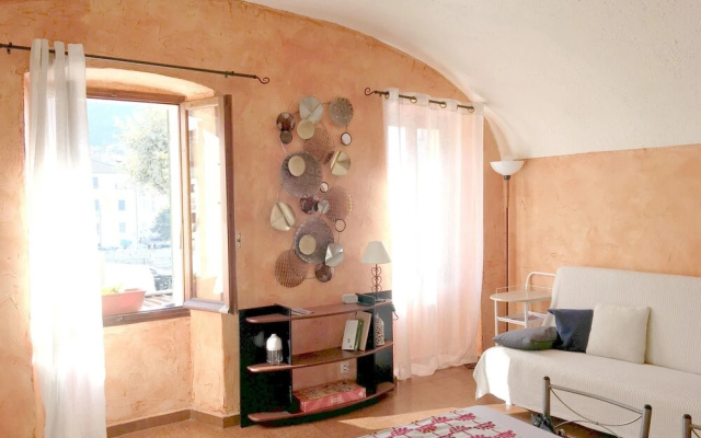 Studio via Colomba Barberi