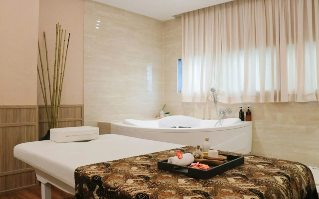 Hotel GranDhika Iskandarsyah