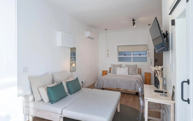 107 Dorpstraat Boutique Hotel