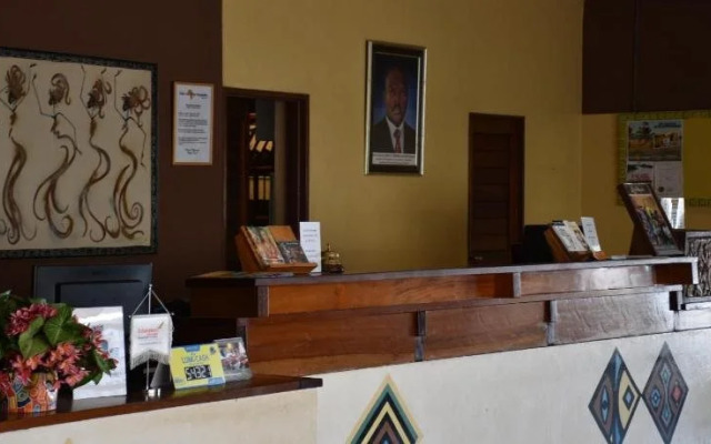 Hotel Club Du Lac Tanganyika