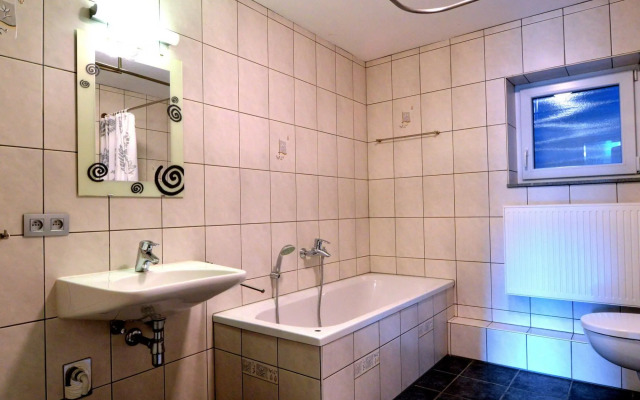 Home in Burg Reuland With Sauna, Terrace