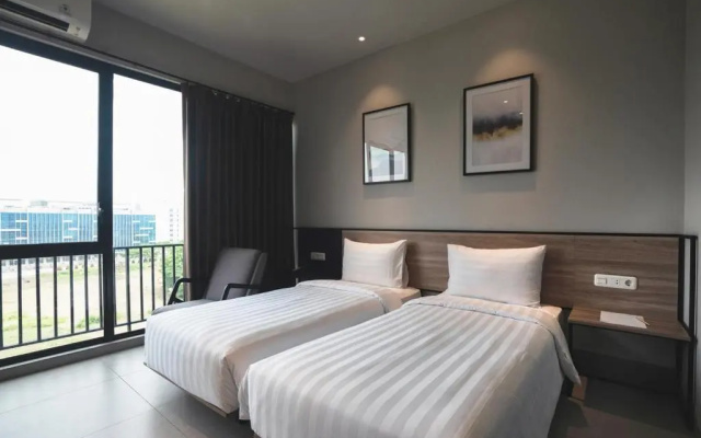 Conjioo Hotel Jakarta Managed by Mhm