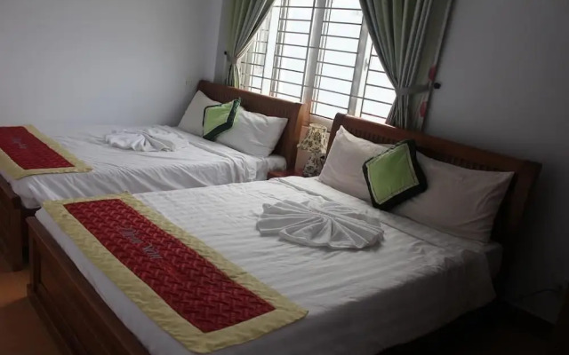 Phan Van Hotel