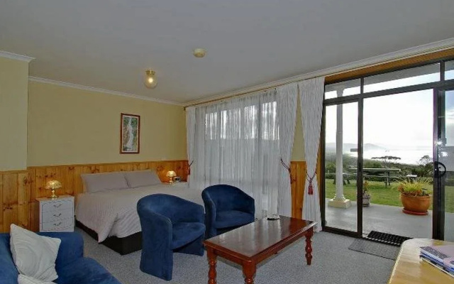Bicheno's Ocean View Retreat
