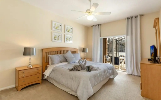 Five-Bedroom Pool Home Kissimmee