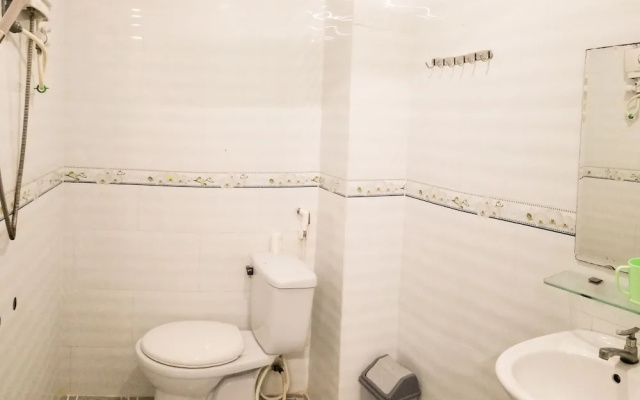OYO 751 K300 Hotel