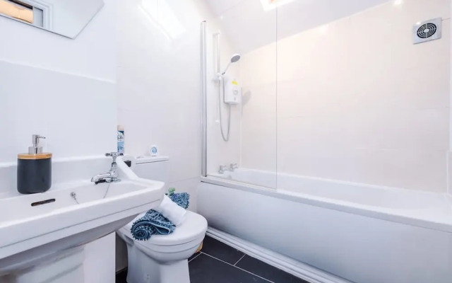 Lovely House Great Location Perfect for Couples