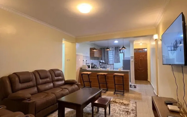 Lux Suites Kipande Family Apartments