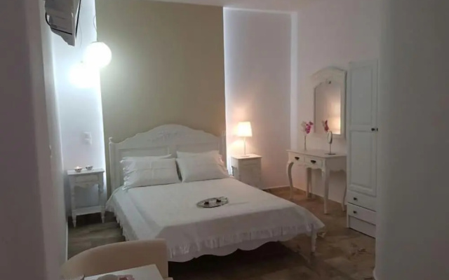 Eleana Studios