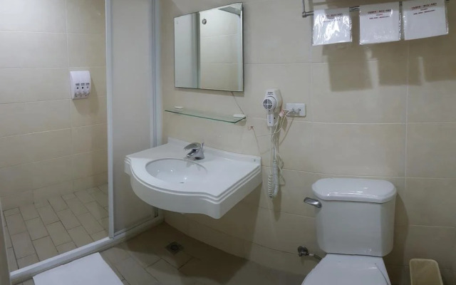 Well Live Hotel