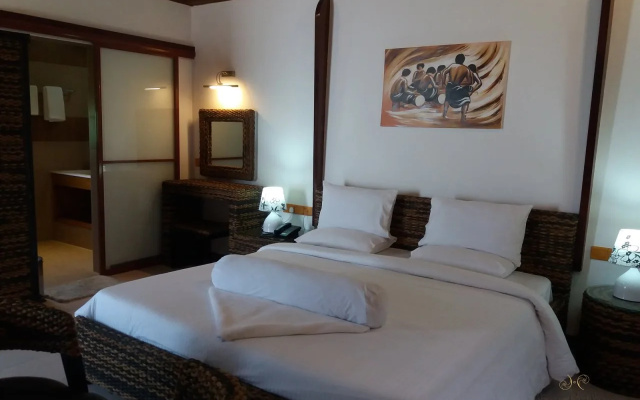 Long Beach Laamu