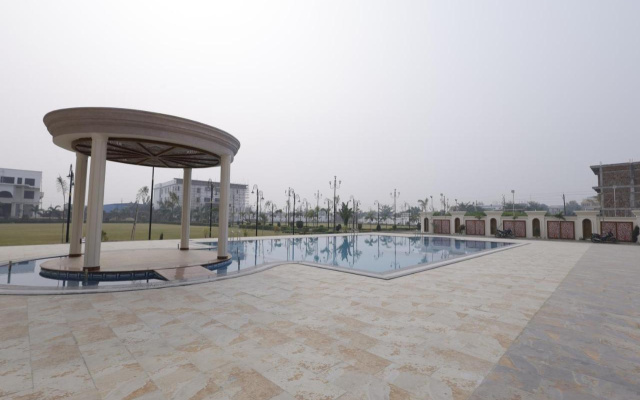 Nirvana Grand Hotel & Resort
