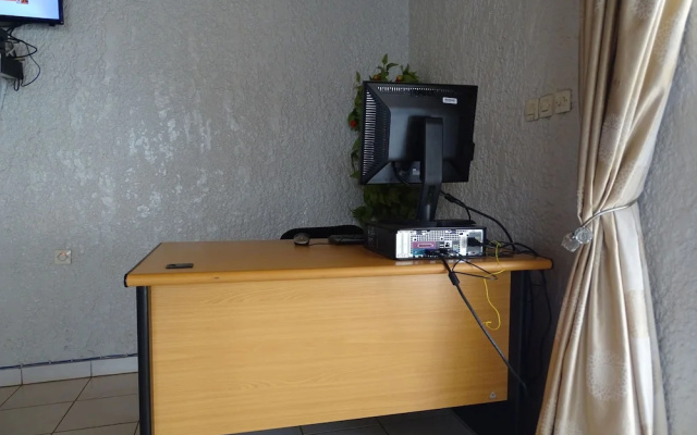 Remera Modern Guesthouse
