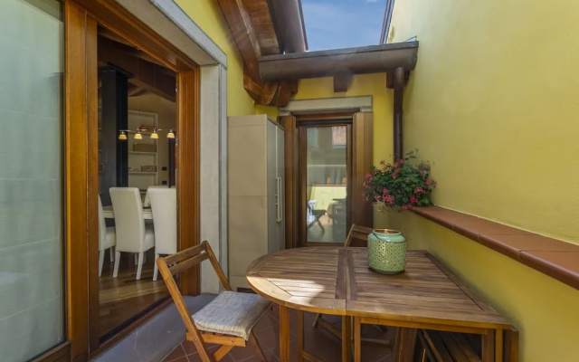 New Deal - APT with Terrace & Jacuzzi