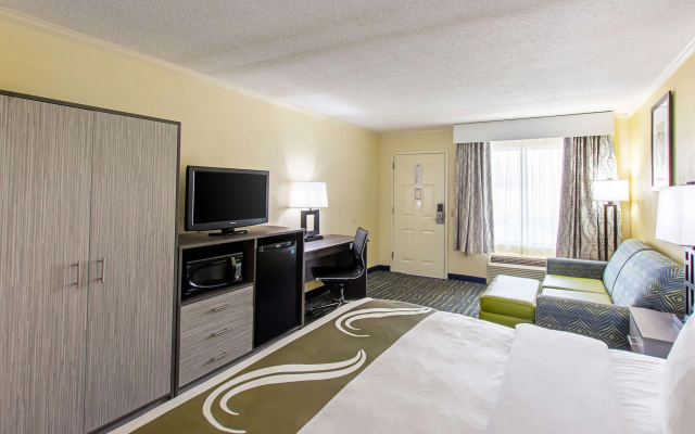 Quality Inn & Suites Florence Civic Center