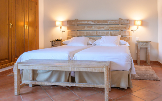 Hotel Es Port