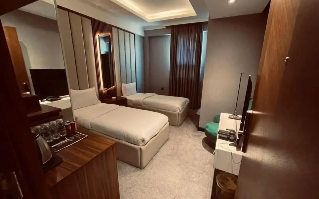 The Capital Heart Hotel