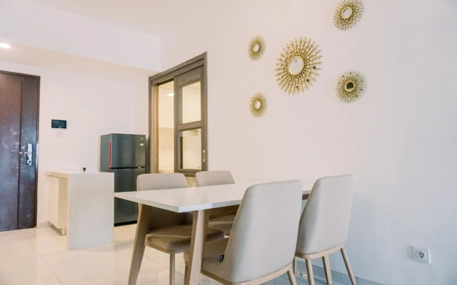 Wonderful And Homey 3Br Sky House Bsd Apartment