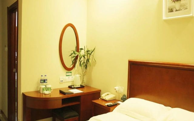 Shell Hotel Nanjing Hunan Road Shizi Bridge Pedestrian Street Hotel