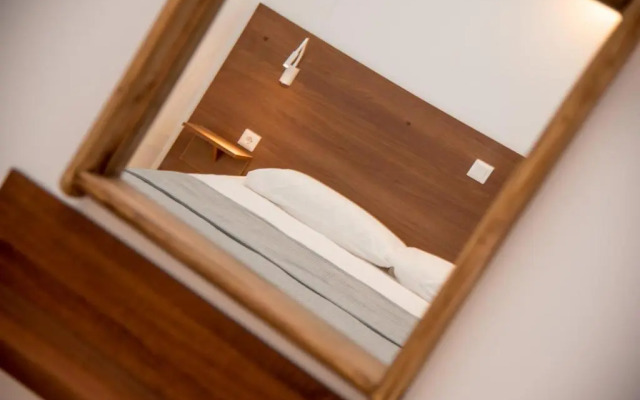 Heliades Suites