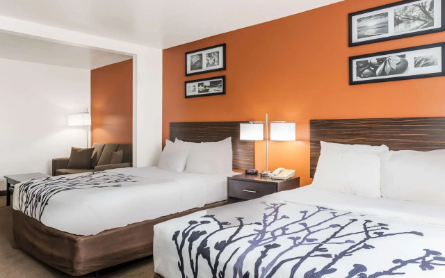 Sleep Inn & Suites North Liberty - Liberty City