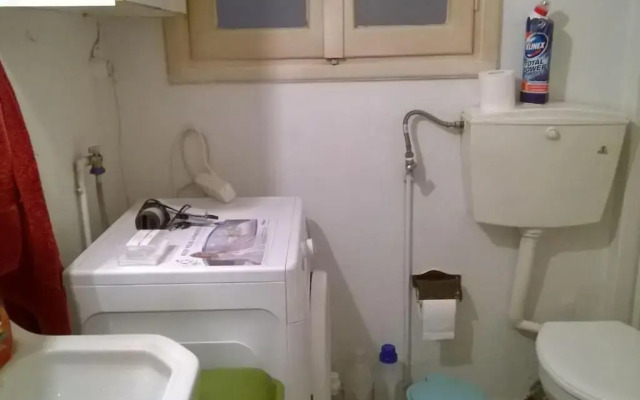 Private Bedrooms In Shared Appartment 135 Sm Athens Center