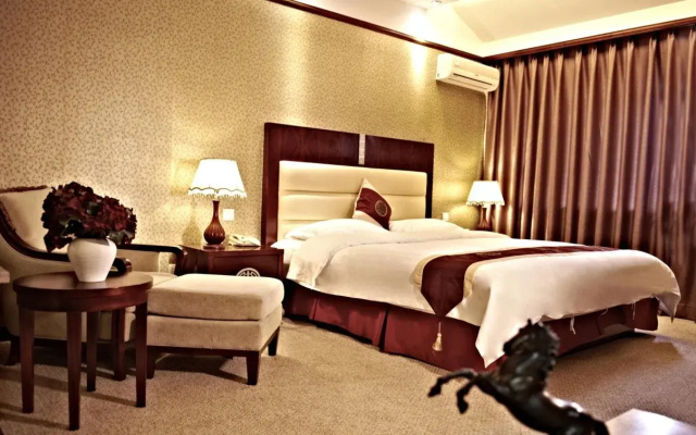 Lijiang Huama Hotel