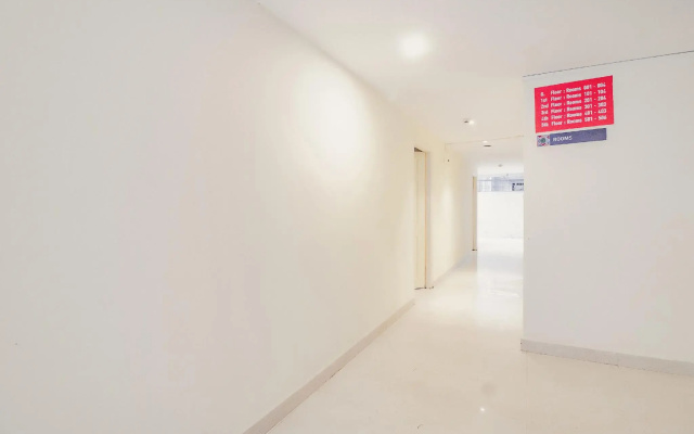 Capital O 77528 Smile Hotels
