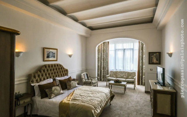 Majestic Hotel