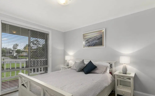 Settle in on 260 Settlement in Cowes