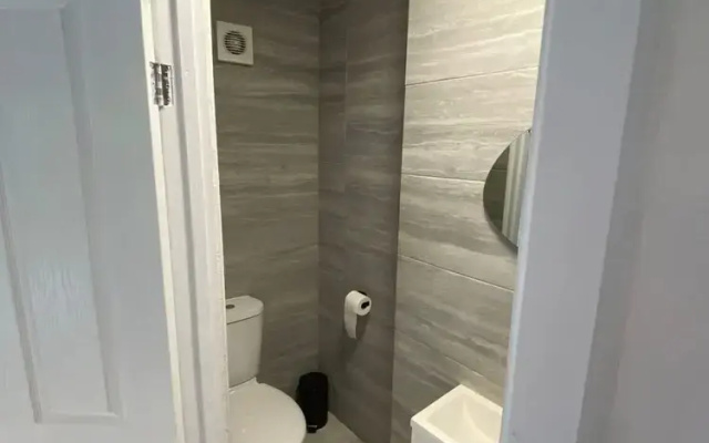 Host Stay Waterfront