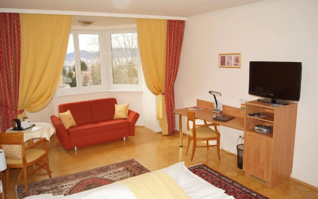 Der Marienhof Hotel Garni