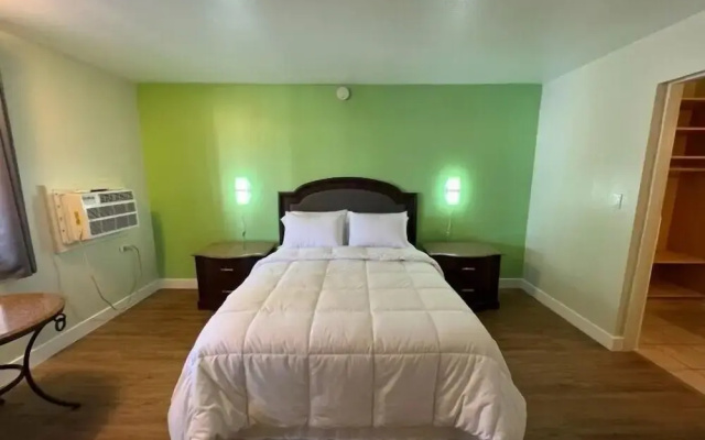 Moapa Motel