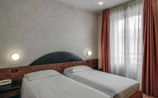 Отель Casual Eclettico Milano