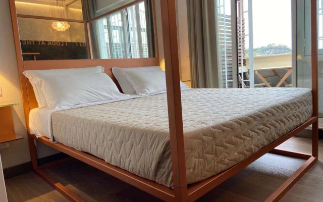 5-Rooms Apartment