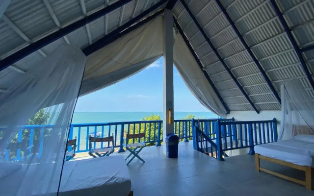 Hostel Beach House