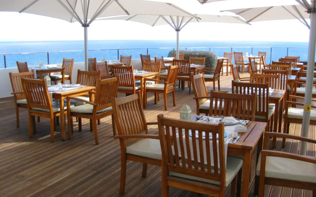 Отель Madeira Regency Cliff