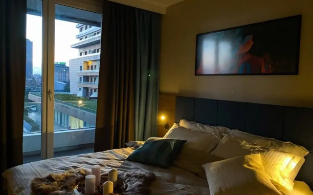 Brand-new Elegant 1 1 Apartment With Terrace - Core Living