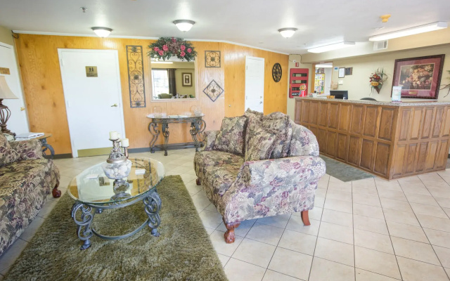 Rosebud Inn