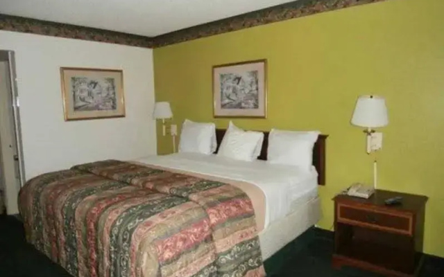 Rodeway Inn