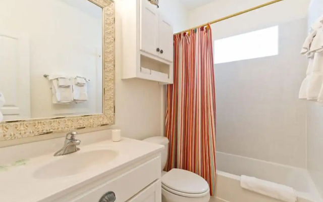 Los Cabos III Condominiums by Cheap Getaway