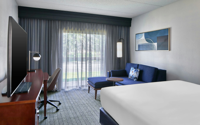 Courtyard by Marriott Rochester Brighton