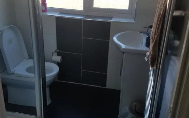 Apple House Guesthouse Wembley