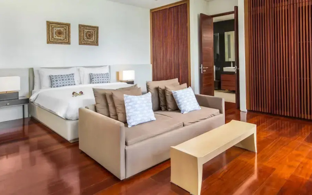 Laemsingh Villa 3a 4 Bedroom in Surin