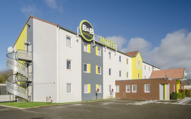 B&B Hotel Chartres Le Coudray