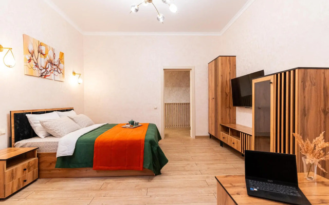 LetoApart на Мира 10