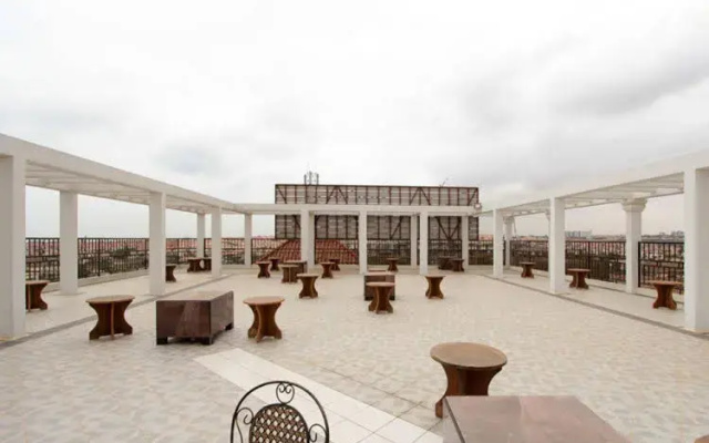 Sun Shine Hotel