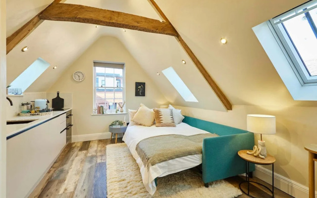 Host Stay Vinegar Loft